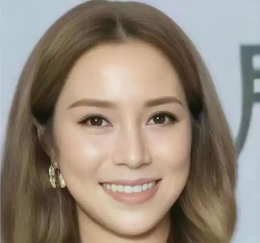 6月1日,"千亿儿媳"徐子淇近照曝光,久违露面的她气质看起来似乎跟以前