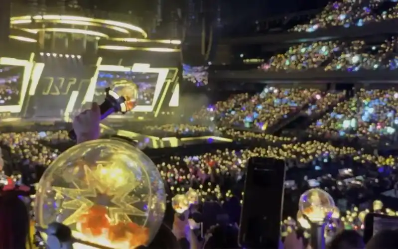 【时代少年团】澳门演唱会|亮!好美的灯海(搬运.侵删)