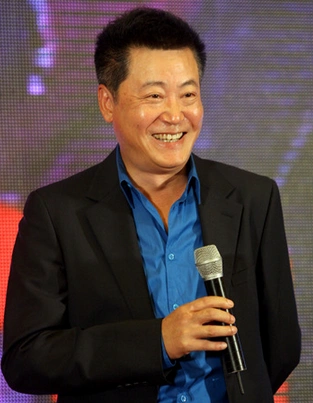 赵宝刚个人资料简介及家庭背景