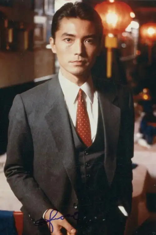 龙年1985尊龙33岁