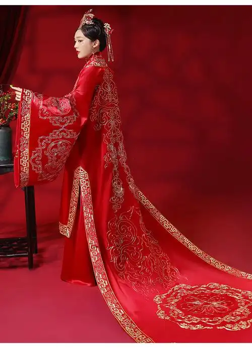 结婚汉服新娘新郎中式婚纱凤冠霞帔男女情侣中国风古风嫁衣秀禾服