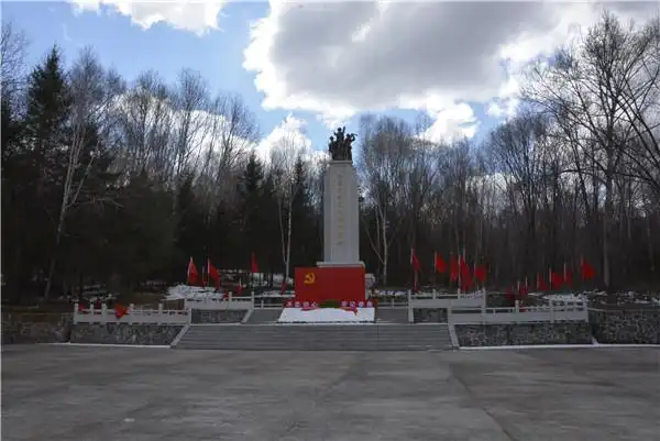 上甘岭林业局公司溪水老钱柜