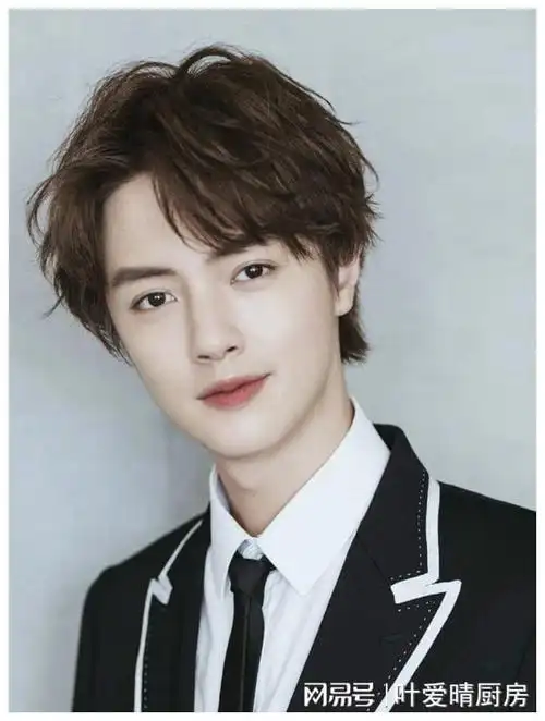 真要看男扮女装,这7位才是教科书|尊龙|反串|马天宇|侯明昊|张卫健