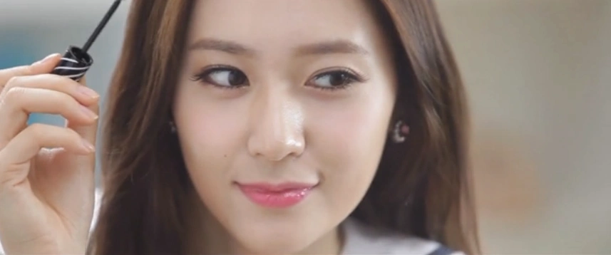 [郑秀晶][新闻]151009 秀晶etudehouse睫毛膏广告 甜美清新