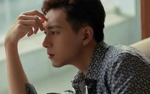 李现阳光帅气写真图片电脑壁纸