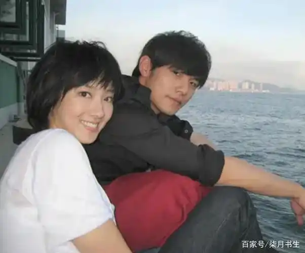 女神桂纶镁,曾与周杰伦传绯闻,今与大17岁男友相恋18年仍不结婚