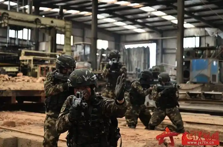 解放军也要换装新式头盔啦