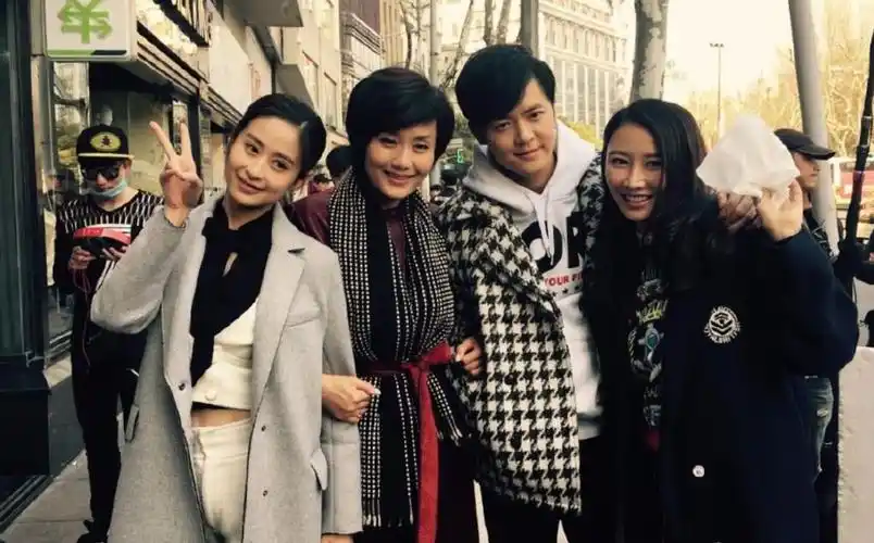 51岁的她才是赢家,儿子"张翰"是当红明星,女儿是奥运冠军!_李颖