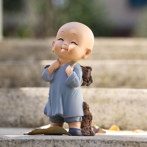 小和尚车载摆件可爱少林小子汽车内装饰品办公室桌面树脂摆件创意