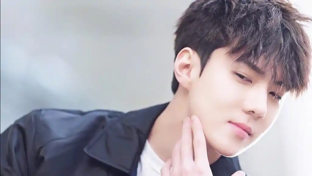 九锥理想型女友都是谁?边伯贤喜欢娇小可爱型,金钟仁的太好笑