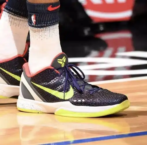 【官方旗舰店】珍妮 羊科比6代篮球鞋小丑全明星kobe实战气垫战靴男女