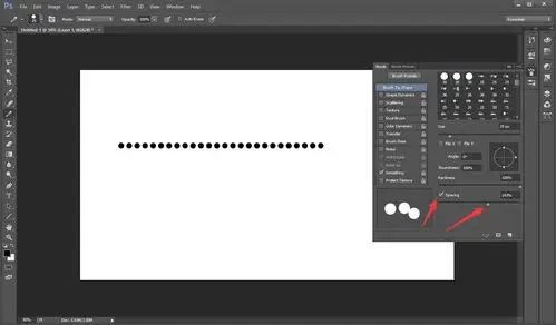 ps软件里面虚线怎么画?我知道在画笔里可以调但是我调不出.