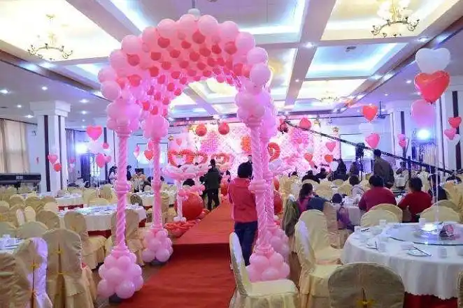 酒店婚庆气球布置图片_婚庆布置-找我婚礼