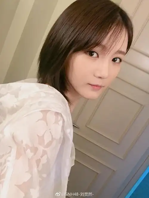 snhey! 自动收集了snh48的动态(目前仅限新浪微博).