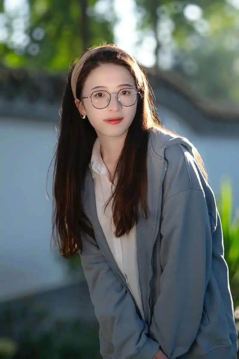 用z30浅试一下逆光人像