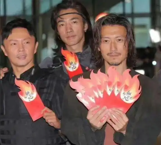 一场生日彻底推翻了成龙的落寞难怪他70岁还在拍电影