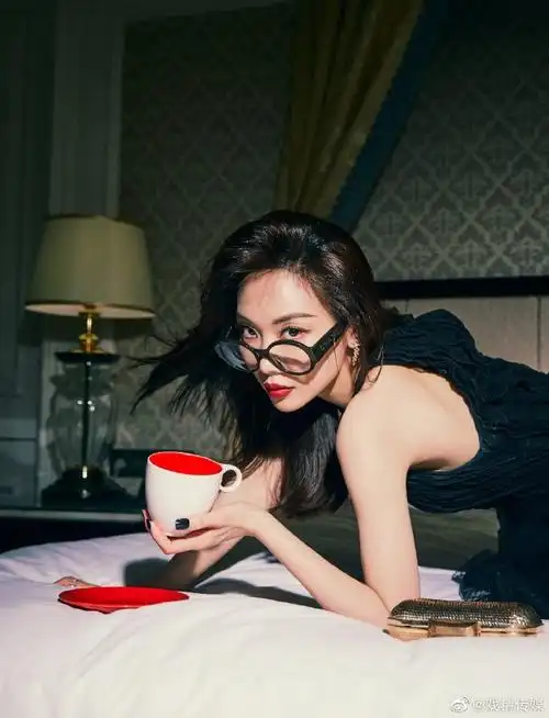 王霏霏眼神绝了#王霏霏真的是太美了,看了. 来自戏精传媒 - 微博