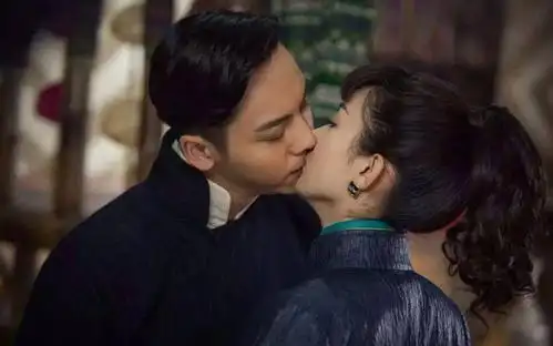 赵丽颖的绯闻男友,洁身自好的他从顶流变糊咖_陈伟霆