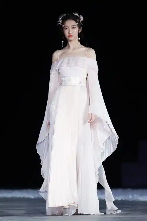 盖娅传说2021秋冬系列