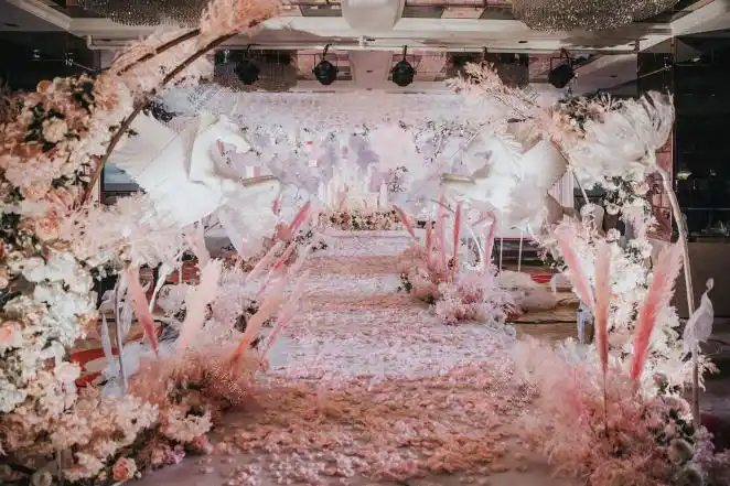 西式婚礼布置现场图片