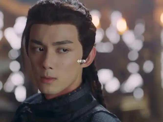 阿诗勒隼人设简直是天花板了00