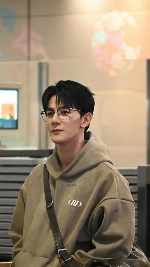 夏之光成都线下活动好多人极光姐姐都太有梗了吧期待杂志