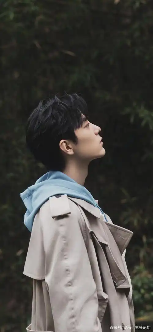 肖战访谈:耙耳朵是褒义词|抄手是最爱|娱乐圈这条路跪着也要走完