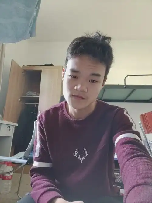 你好哇额20岁身高178应该是有碰碰运气长得不好看以实物为准照片原