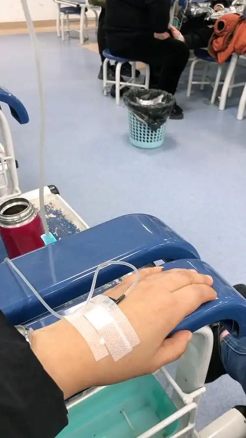 2020十二月的第36615天在医院97挂水