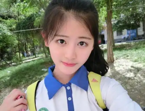 高中生"最严"发型标准,连鲶鱼须也不能留,女生看后被丑哭了_网易订阅