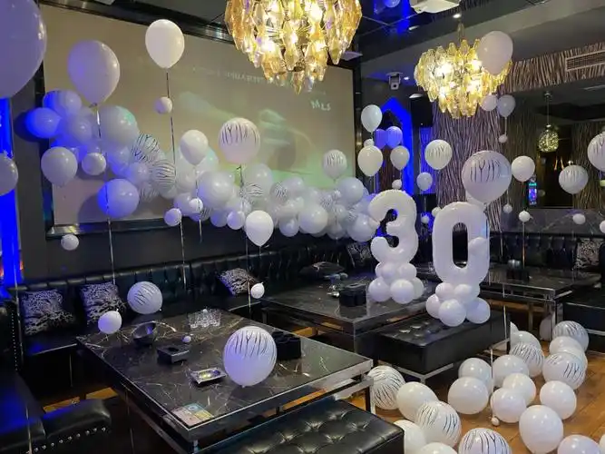 皮卡花生ktv包厢布置义乌派对30岁生日