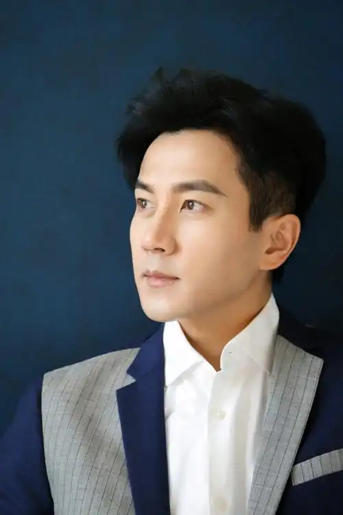 刘恺威魅力有型西装写真图片