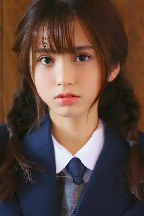 纯美大眼学生妹清新养眼生活照