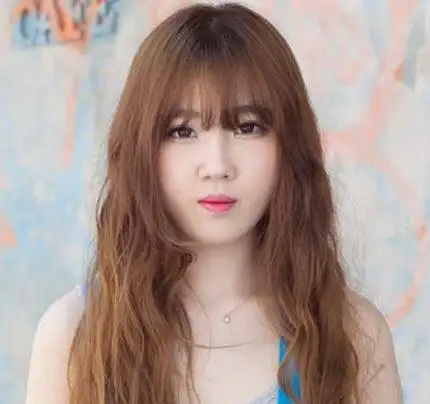 头顶较尖适合什么发型呢4款发型助你轻松解决头型尖困扰