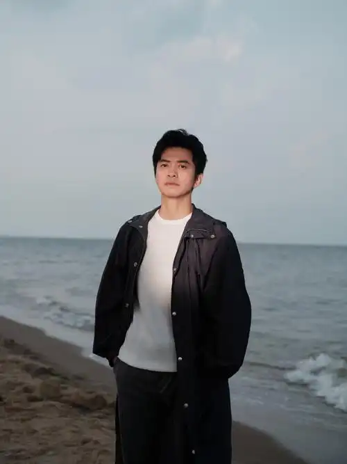 李健像海一样线上演唱会