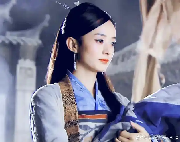 赵丽颖在陈晓陈妍希版神雕侠侣中饰演穆念慈,都很好看!