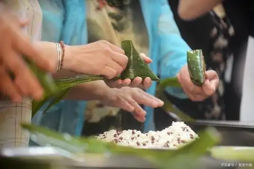 端午节将至:妻子将尝试包粽子,我们拭目以待