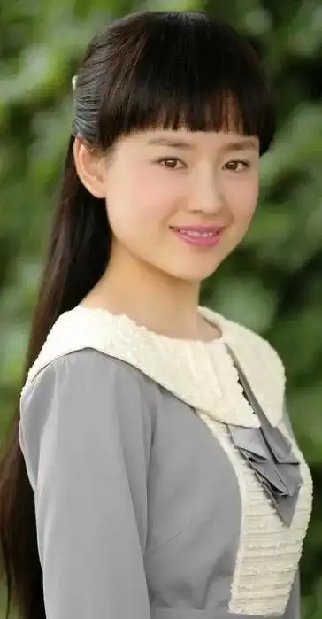 董洁 ,1980年出生辽宁省大连市,演员,代表作,金粉世家, - 抖音