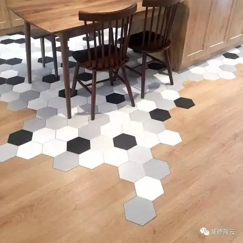 碰瓷!风靡装修界的客厅地板和厨房地砖不规则拼接,她手把手教你实现