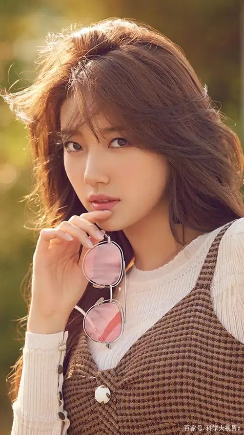 南韩女神裴秀智