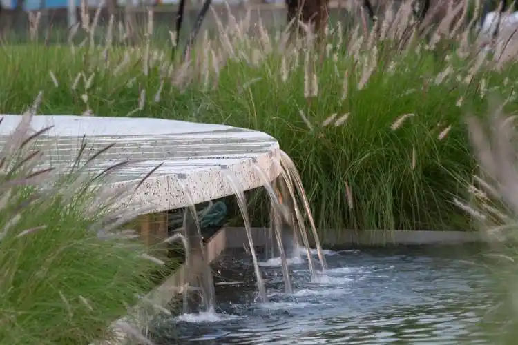 水磨石圆形水景 曽天培
