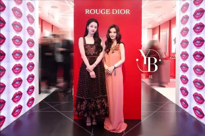 迪丽热巴##迪丽热巴英文聊天