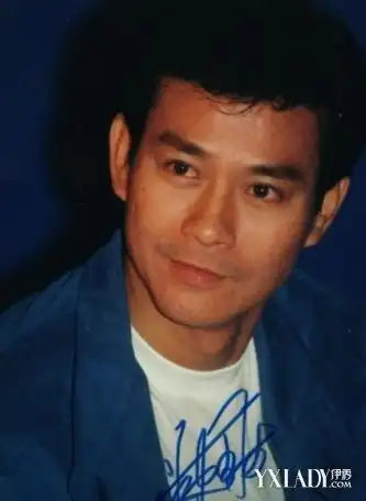 誓不低头郑少秋演技了得 重温经典时装励志剧精彩剧情