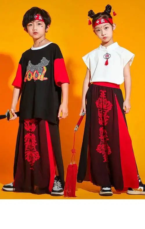 嘻哈国潮短袖街舞套装童唐装啦啦队演出服装 黑色国潮短袖 红色短裤