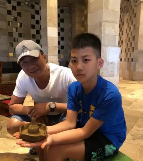 长大后的星二代萌娃杨阳洋撞脸张继科康康帅到认不出