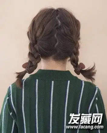 精致的辫子俏皮可爱发型 2款中短发扎法图解(8)