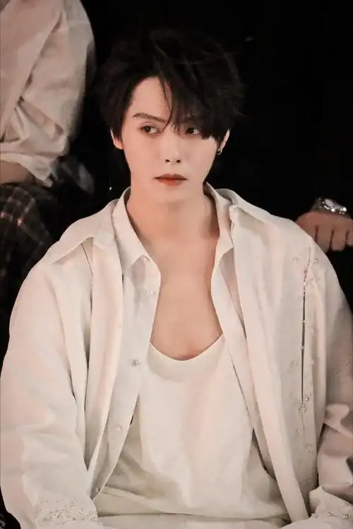 肖宇梁超话95#肖宇梁#95#向全世界安利肖宇梁