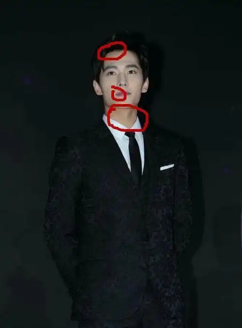 杨洋最丑的一次!郑爽真看不下去了!得罪化妆师了?