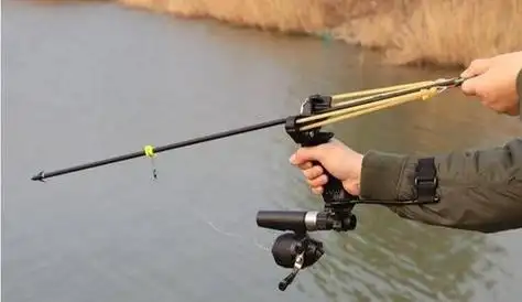 弹弓射鱼瞄点在哪里