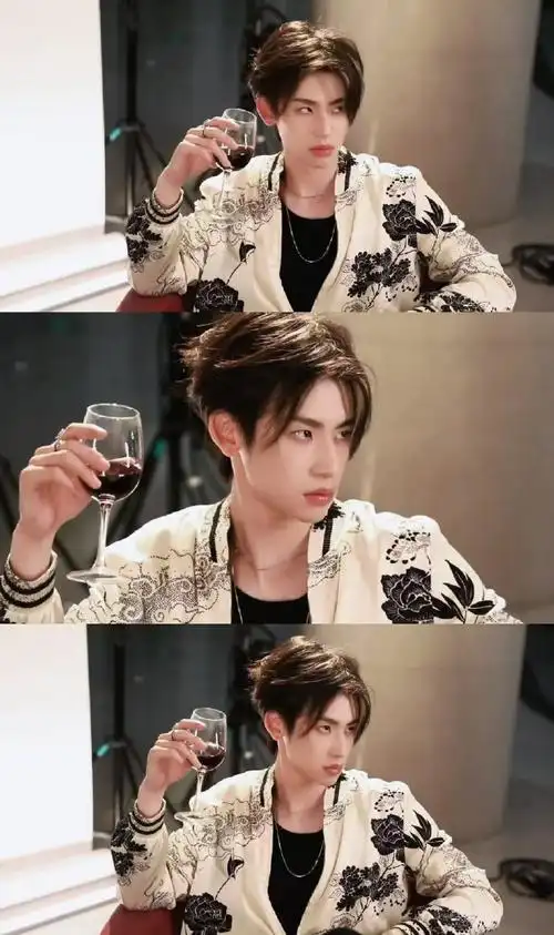 壁纸 剧照 视频截图 690_1163 竖版 竖屏 手机